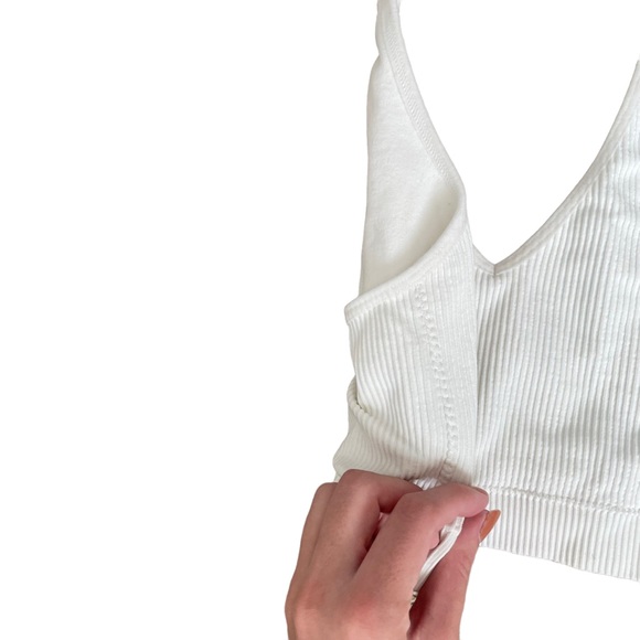 Garage White Basic Minimalist Ribbed Halter Tank Top Crop Top - Picture 6 of 6